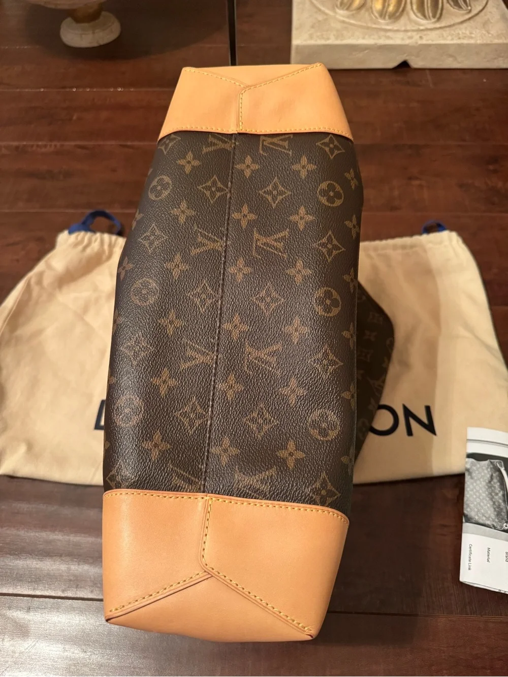 LOUIS VUITTONMonogram Canvas Berri MM Bag